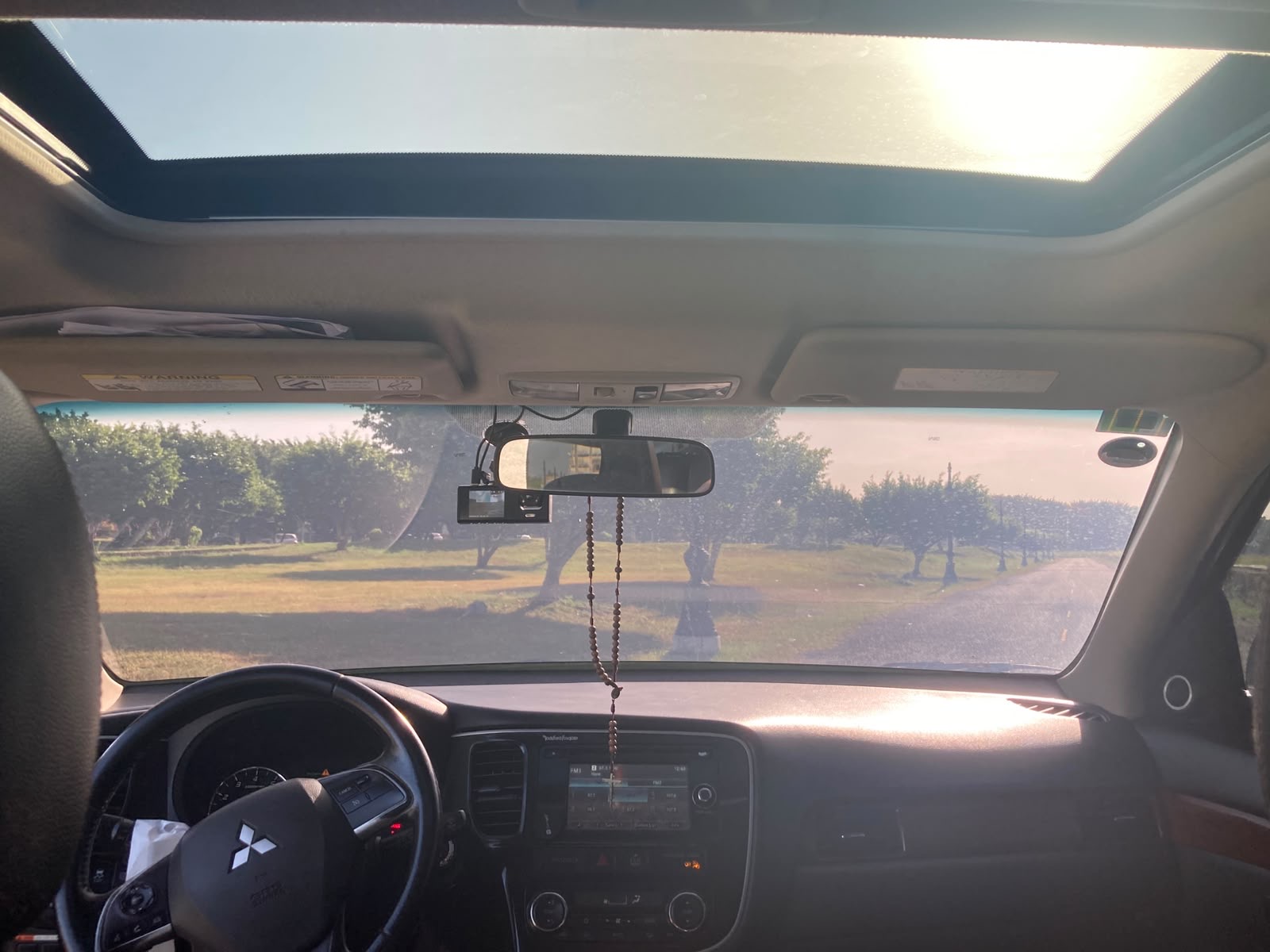 Mitsubishi Outlander 2015