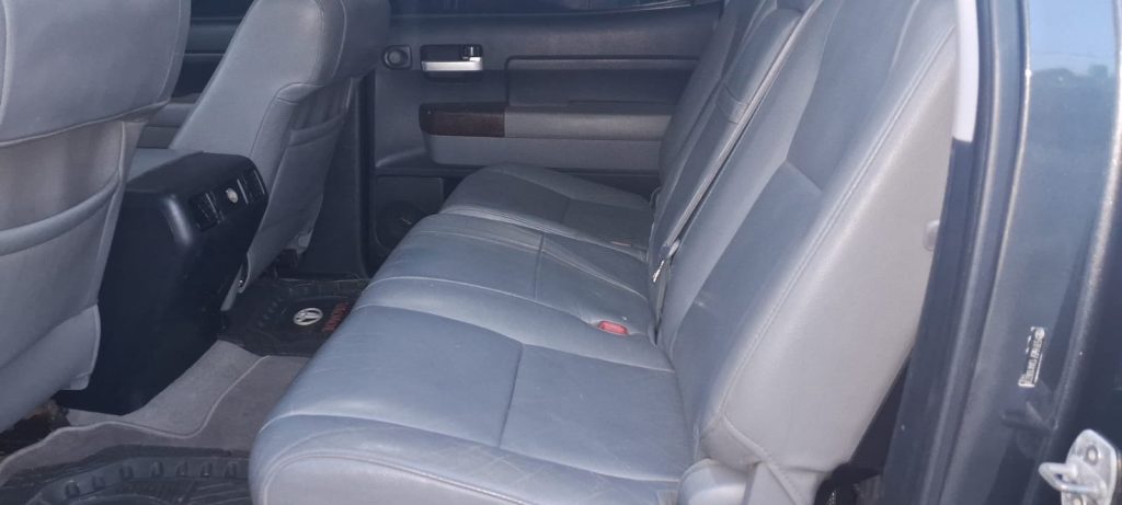Toyota Tundra 2010