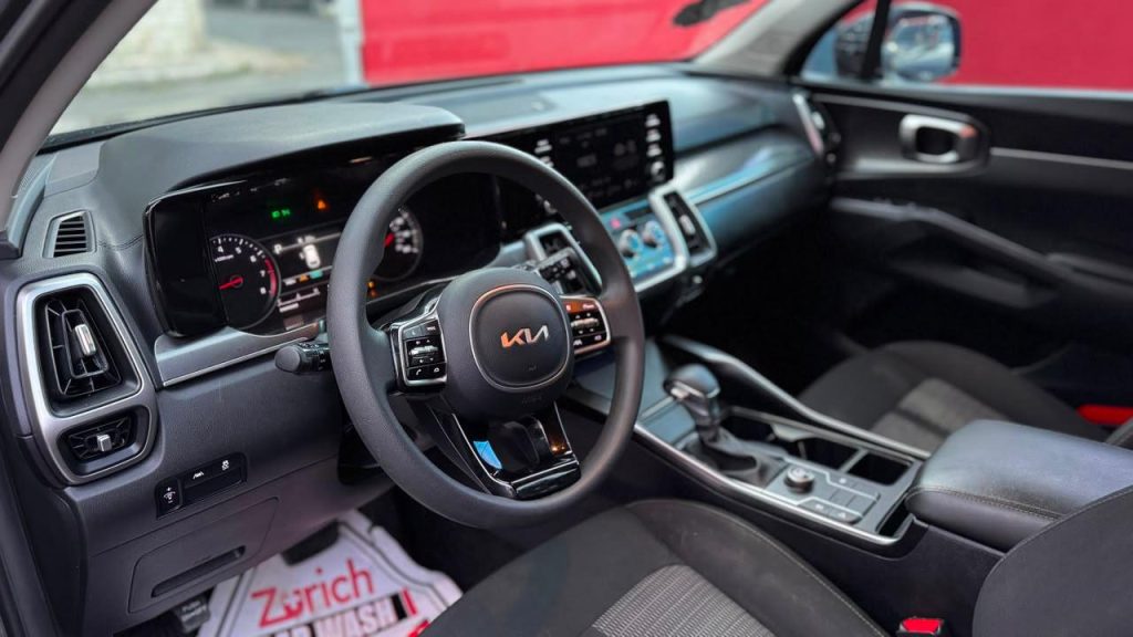Kia Sorento LX 2023