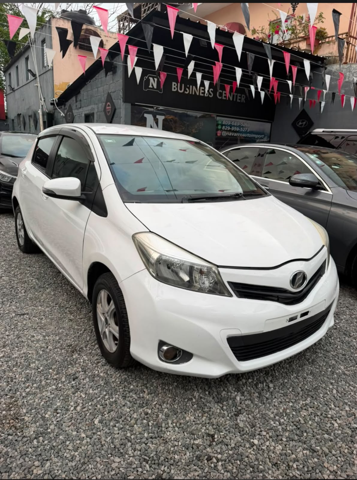 Toyota VITZ 2013