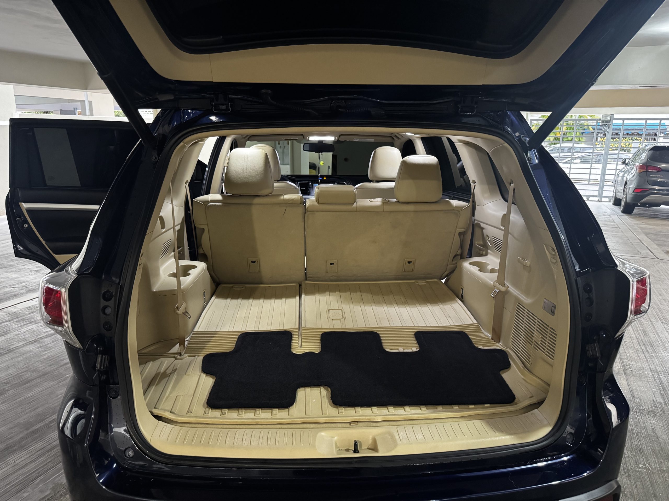 Toyota Highlander 2016