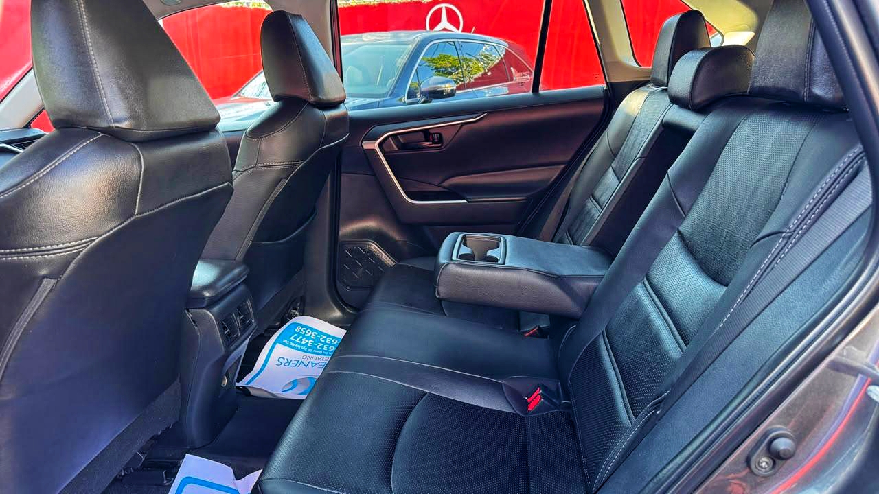 Toyota RAV4 LE PLUS 2023