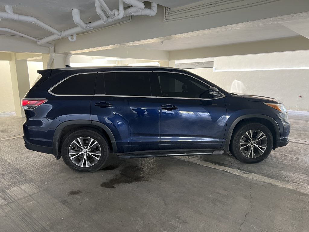 Toyota Highlander 2016