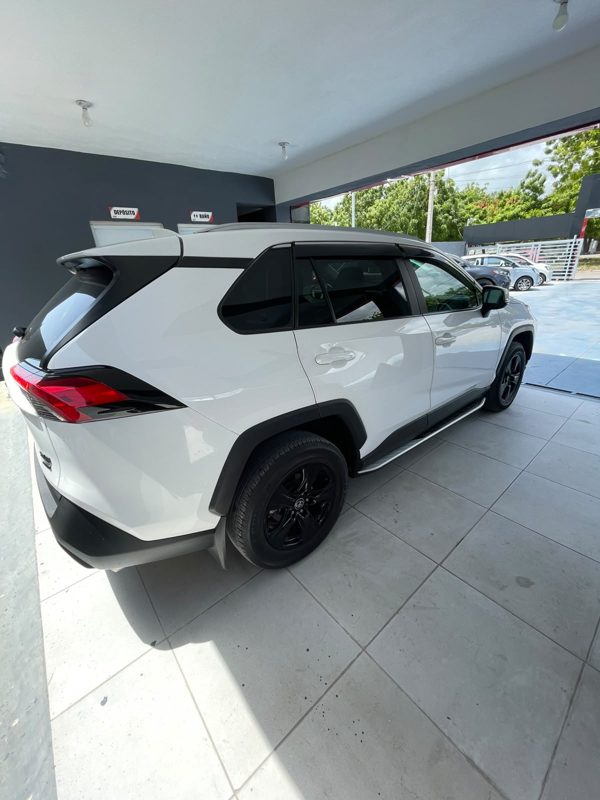 Toyota RAF4 EXL-PREMIUM 2023