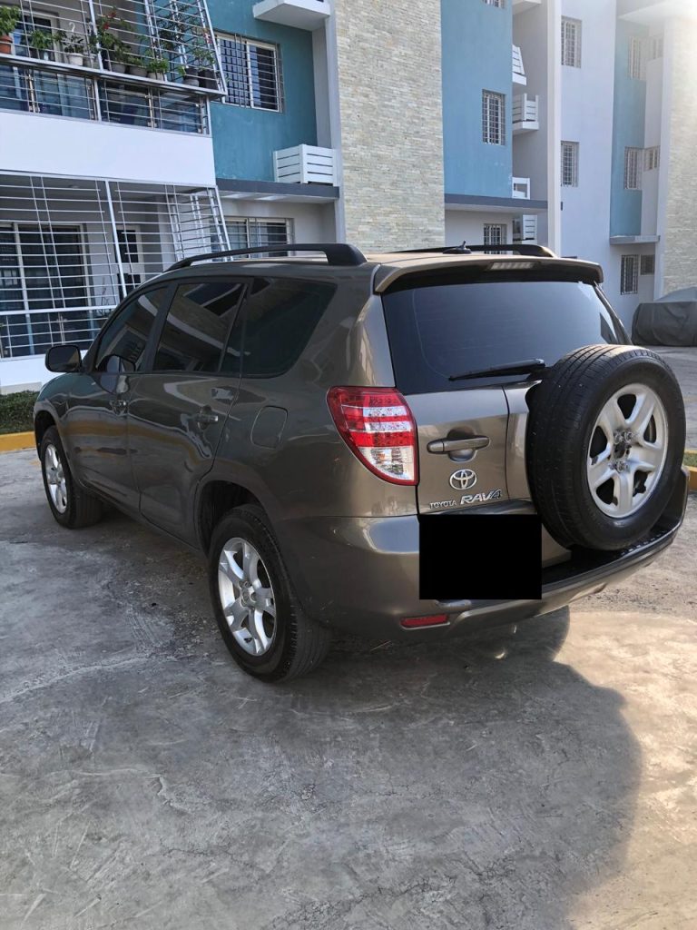 Toyota RAV4 2009