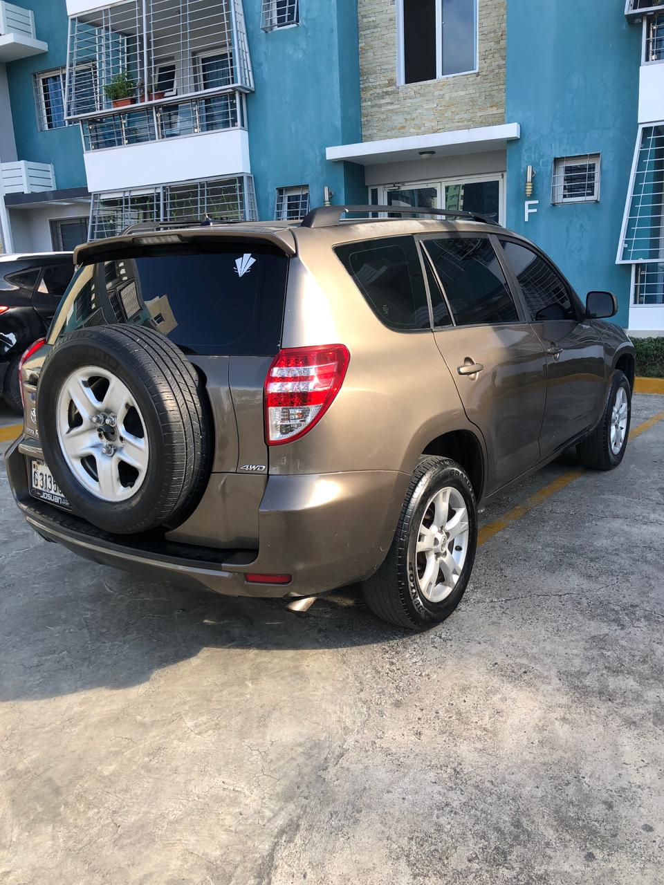 Toyota RAV4 2009