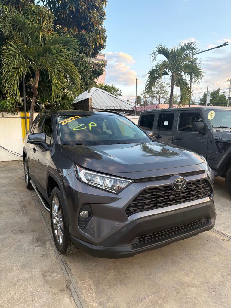 Toyota RAV4 2021