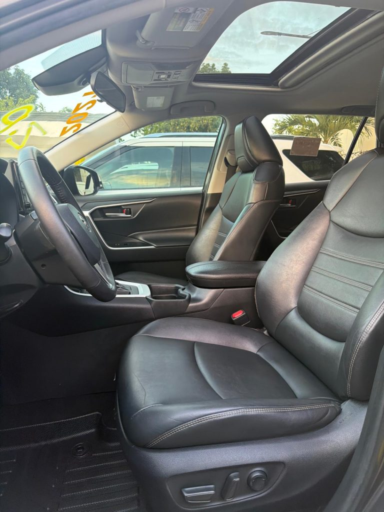 Toyota RAV4 2021