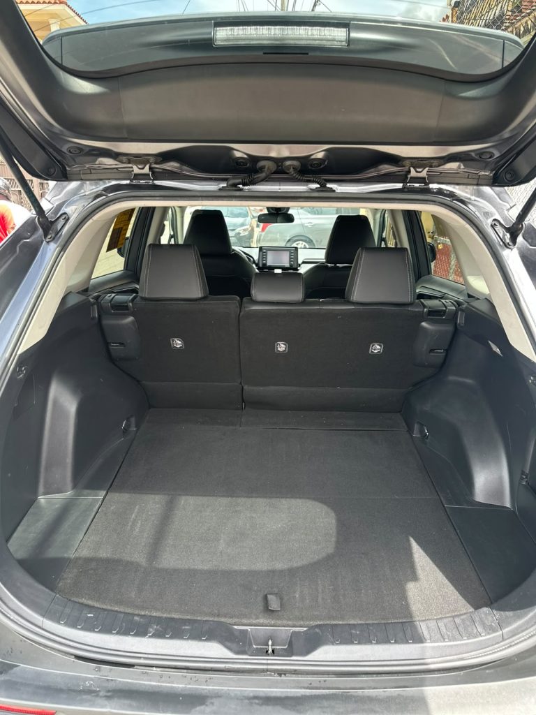 Toyota RAV4 2021
