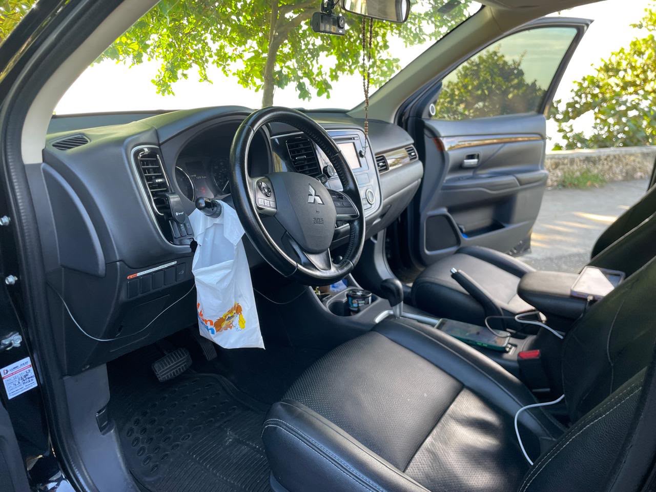 Mitsubishi Outlander 2015