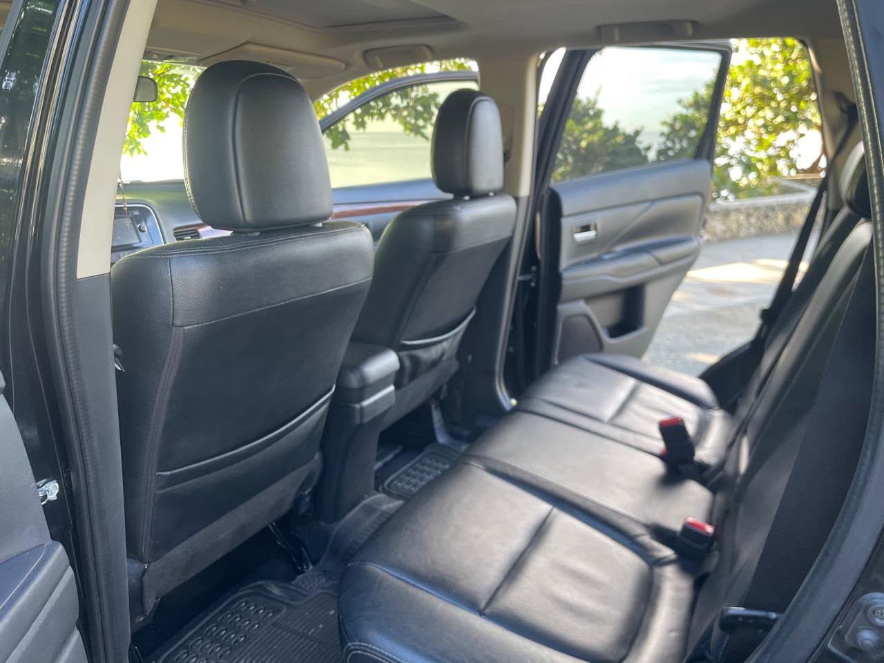 Mitsubishi Outlander 2015