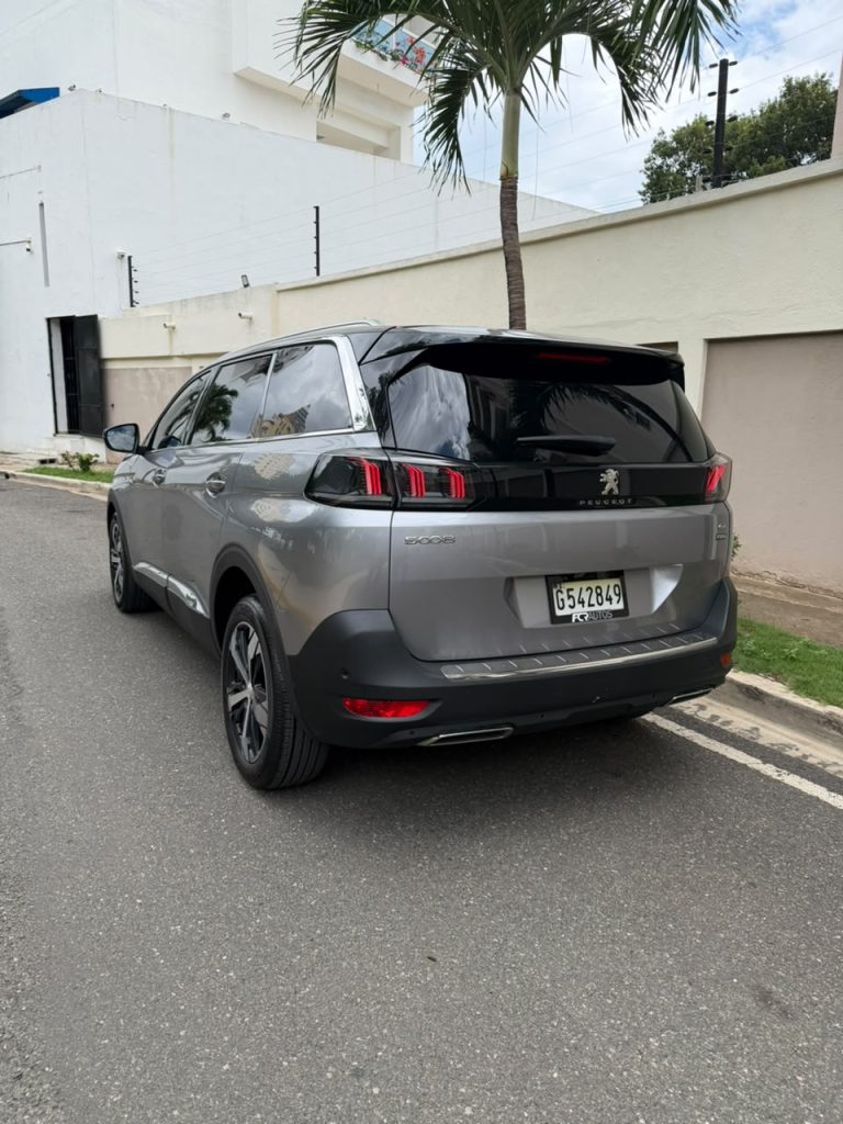 Peugeot 5008 GT LINE 2022